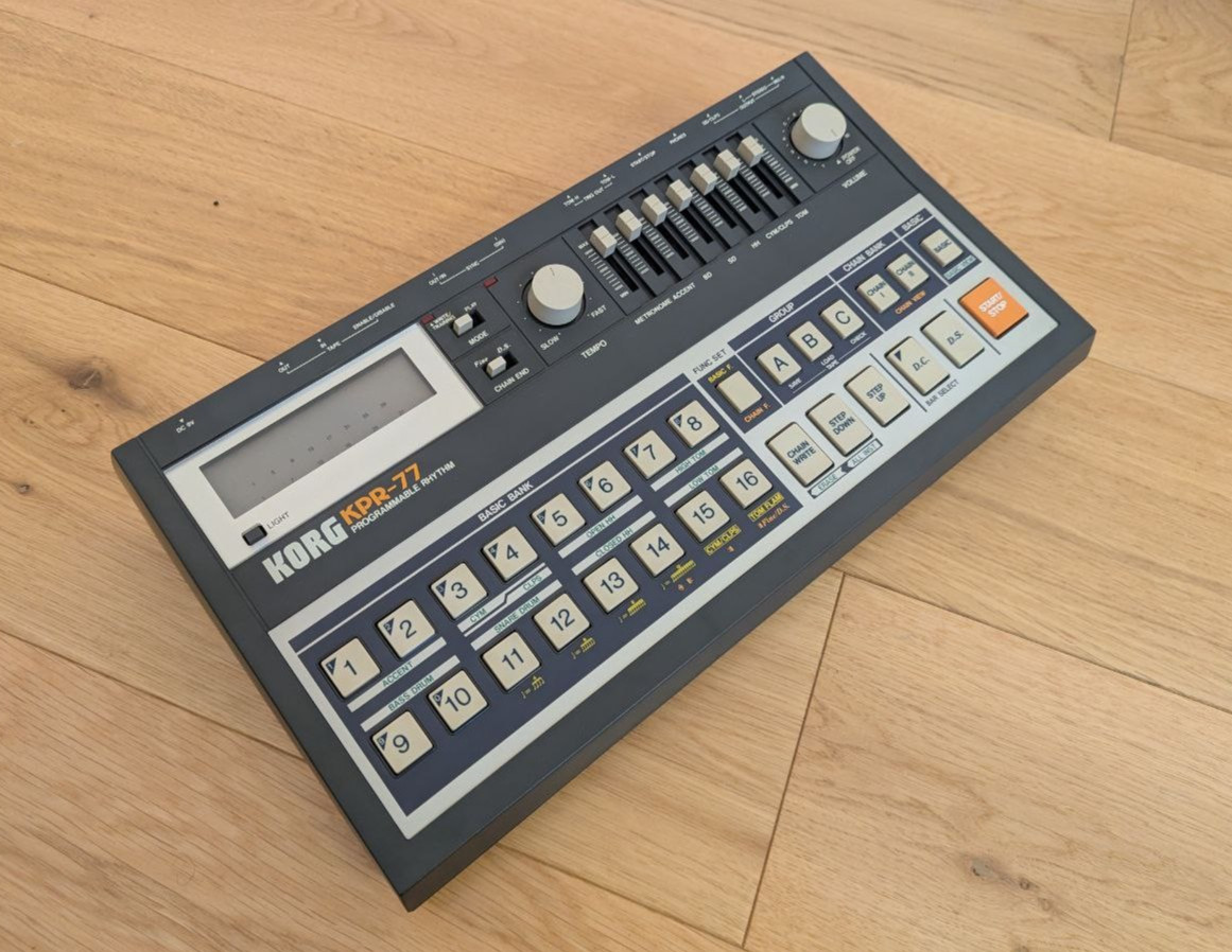 Vintage Korg KPR-77 Analog Drum Machine Mint Time Capsule Box PSU Leather Case