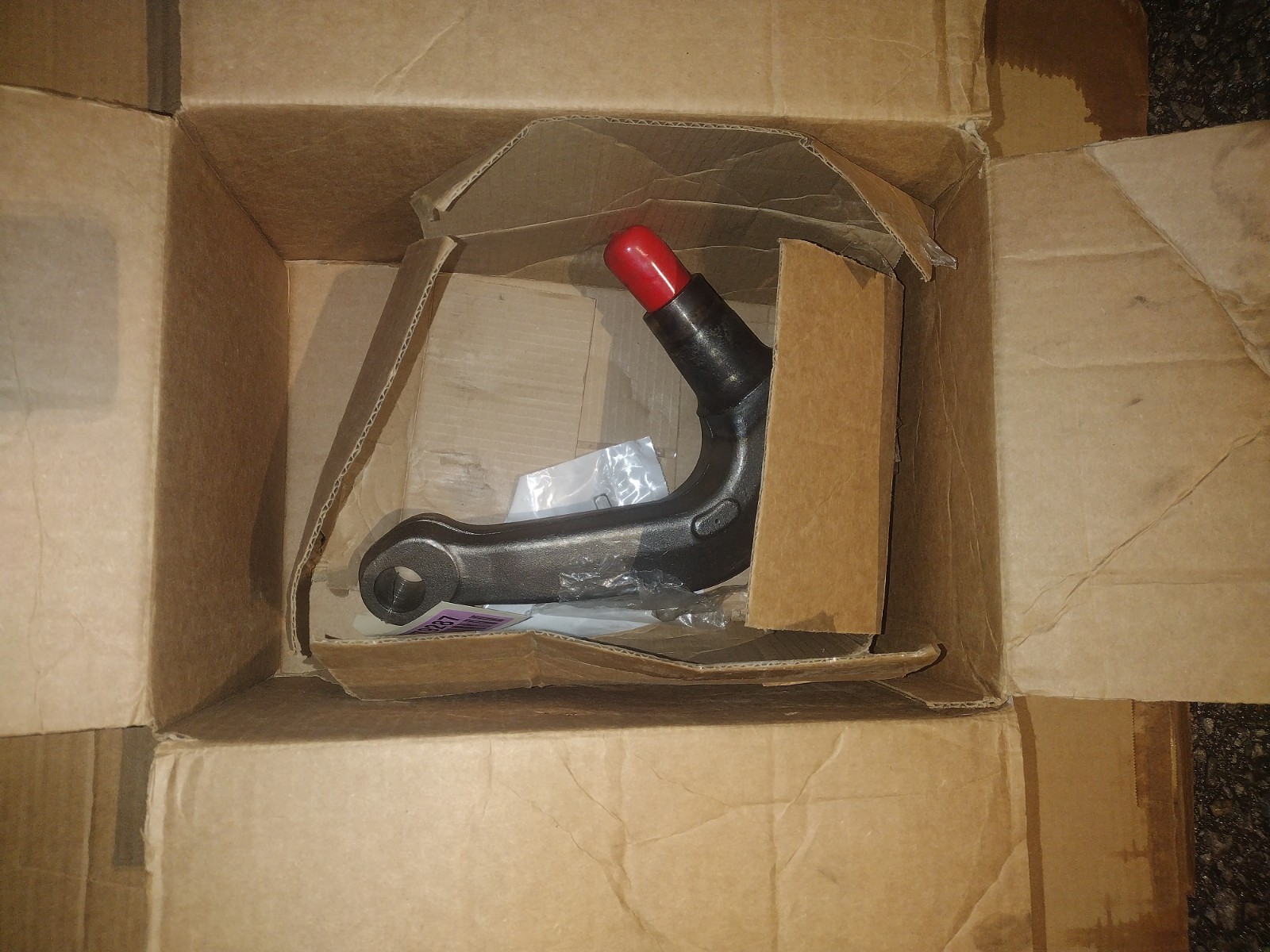 MERITOR GENUINE OEM STEERING ARM/KEYS #3133H6924
