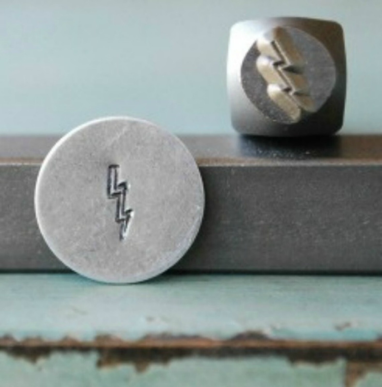SUPPLY GUY 5mm Lightning Bolt Metal Punch Design Stamp SGCH-62