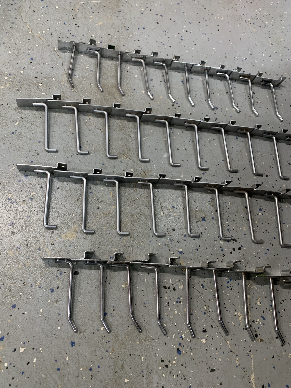 Slatwall Hook Bundle - 40 Pcs chrome slat hooks 4”