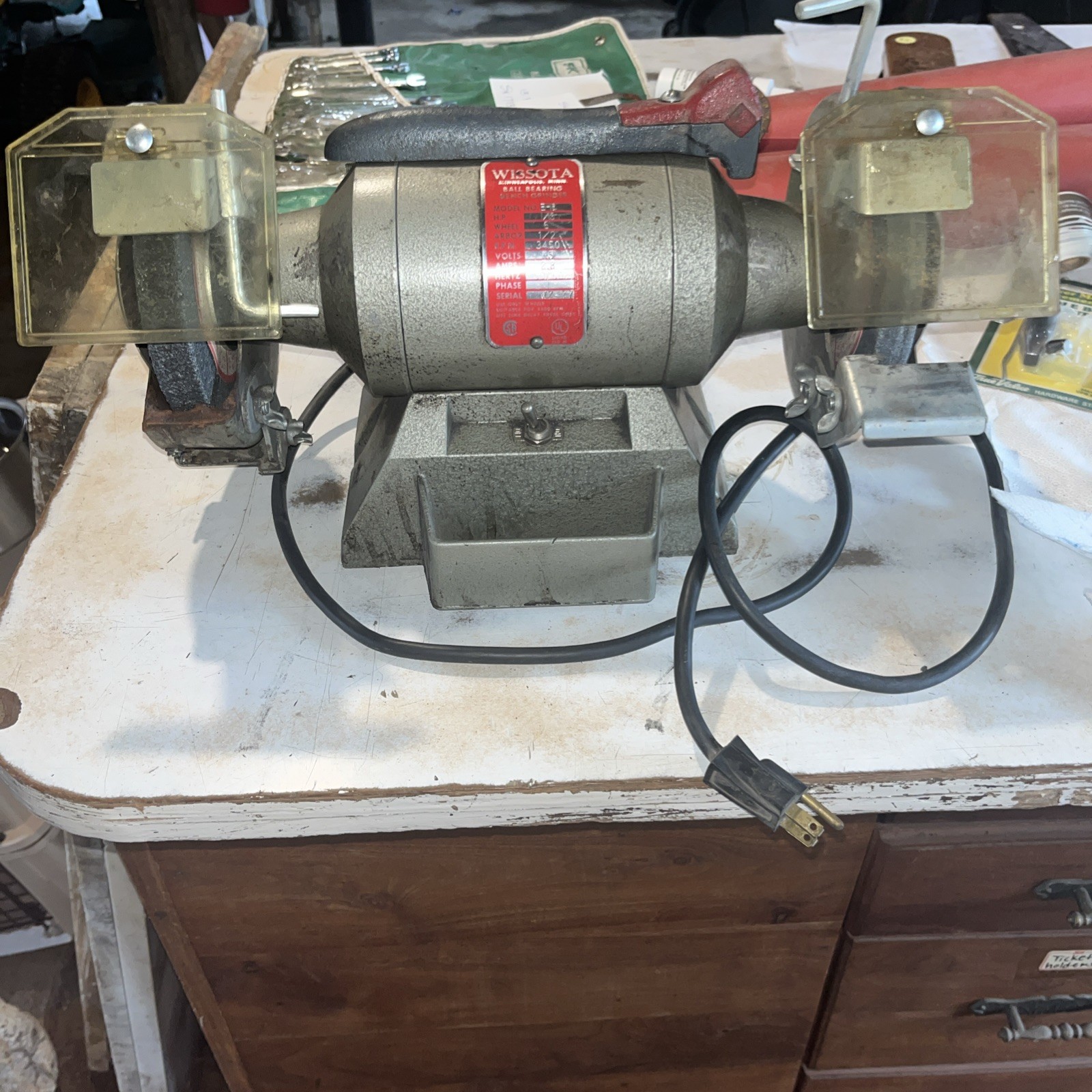 WISSOTA BENCH GRINDER, E-6 ,6" WHEEL, 1/3 HP, 3450 RPM, 115 V, Tested
