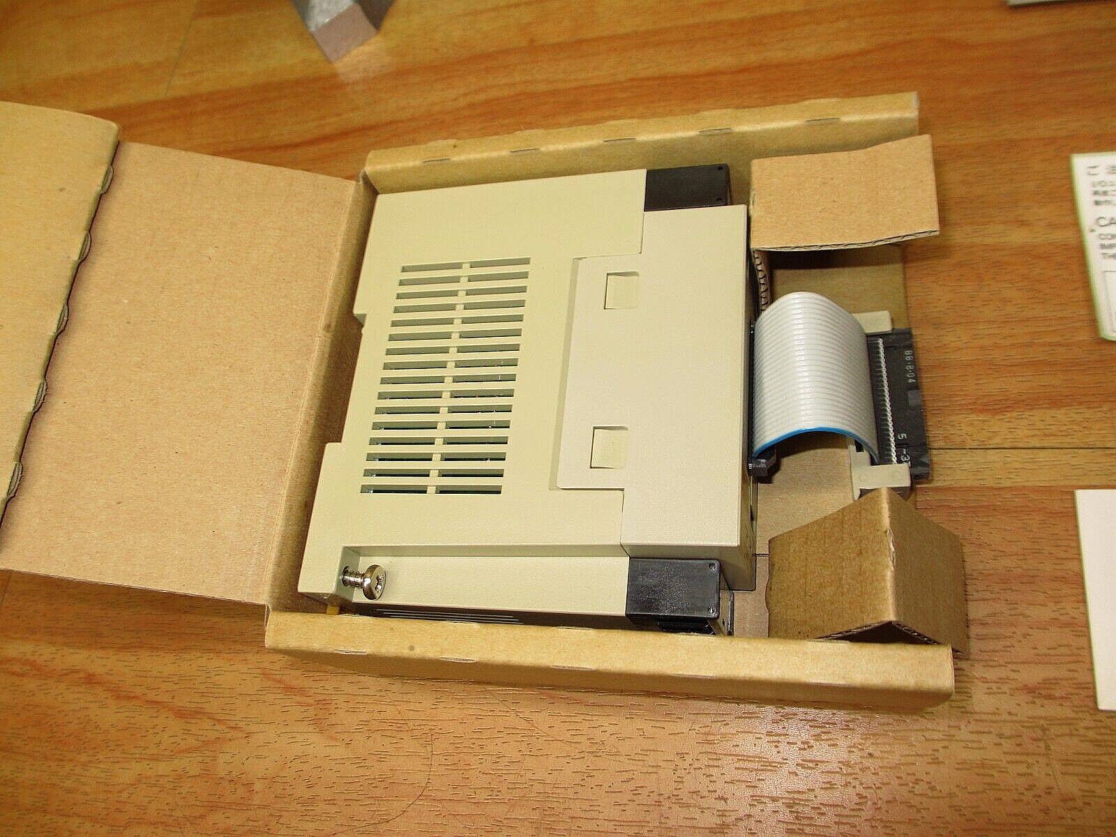 OMRON C4K-OT2 *NEW* Output Module Sysmac Programmable Controller PLC