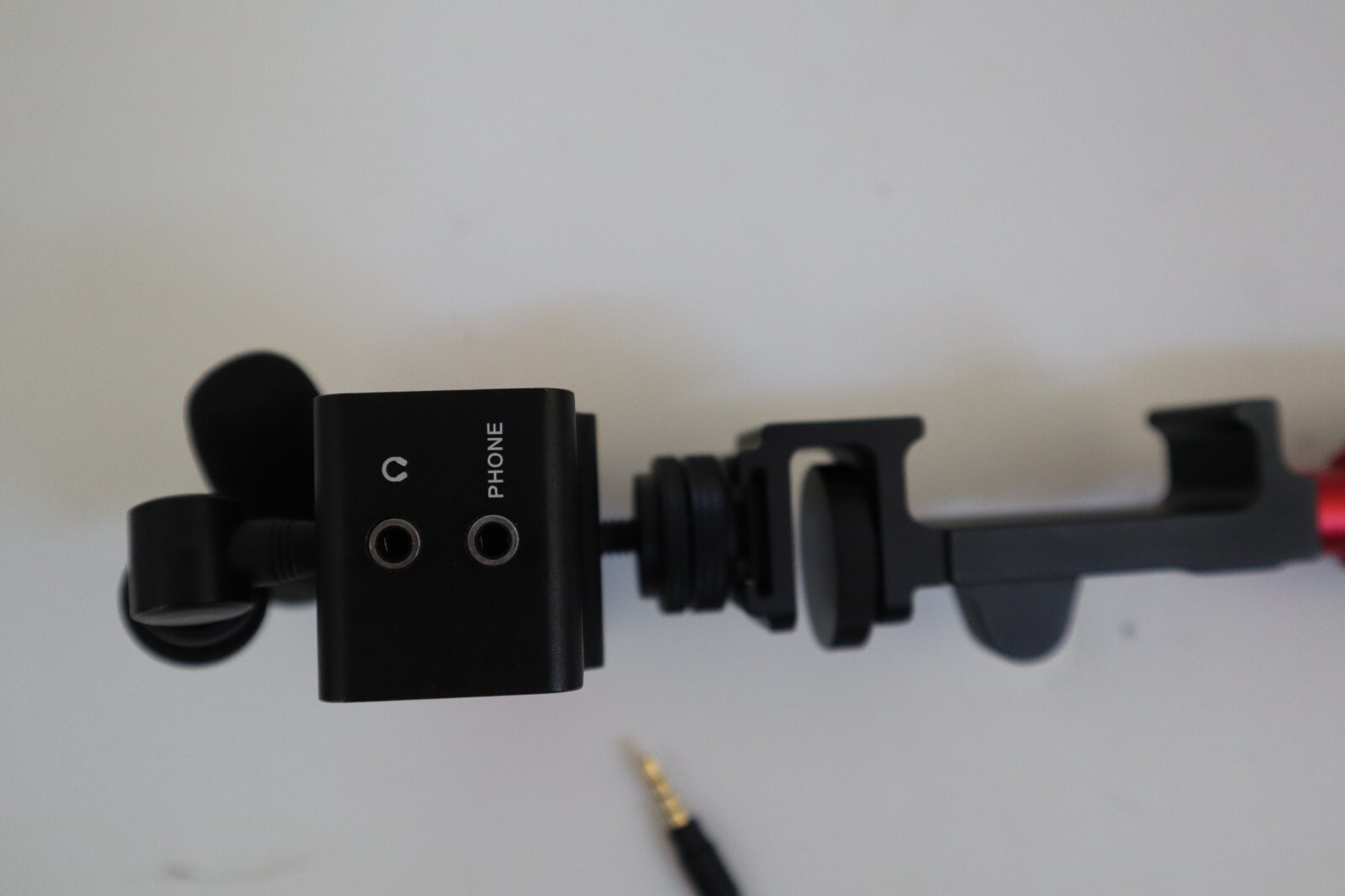 Saramonic SmartMixer for Smartphone Recording