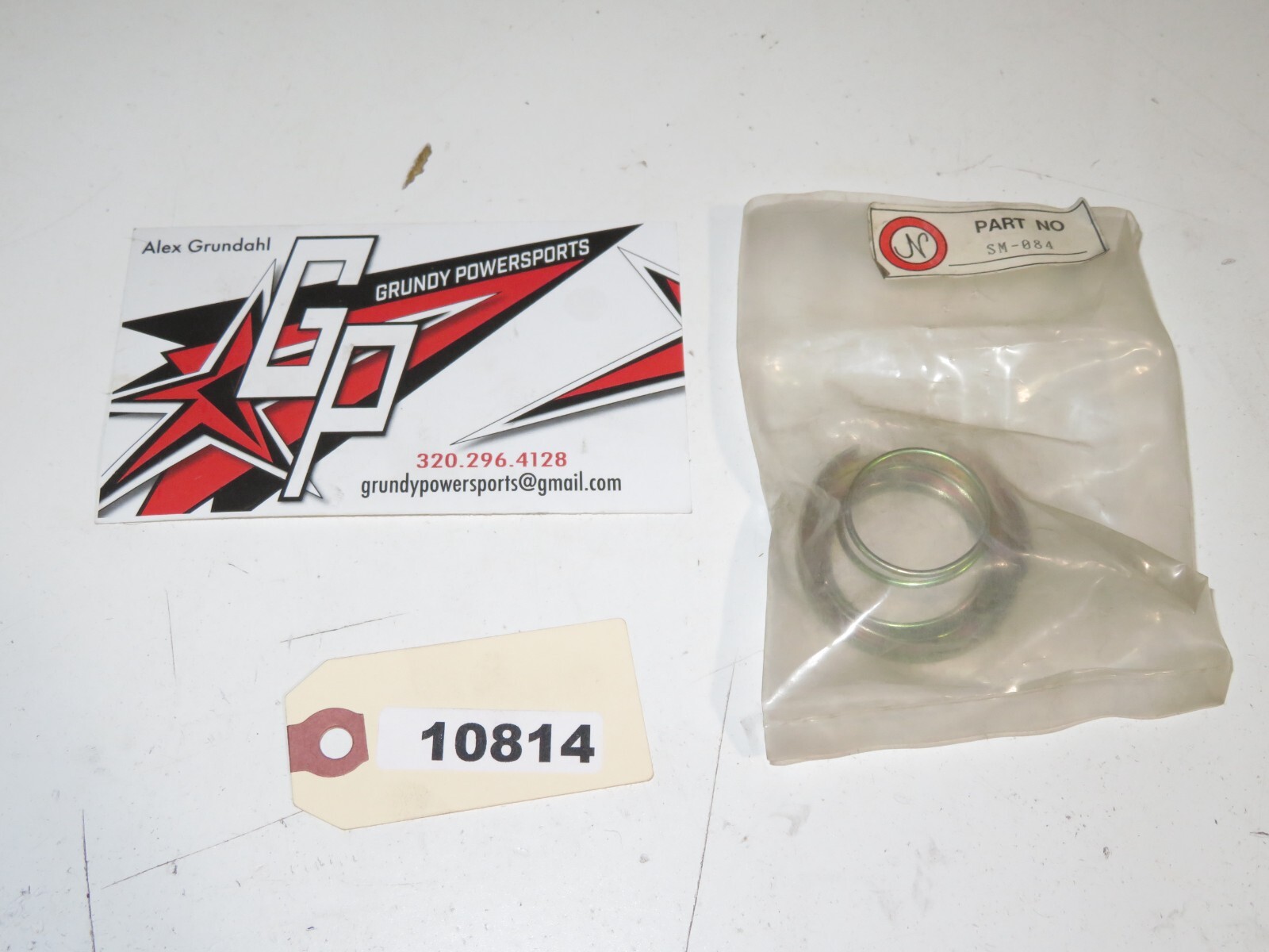 Aftermarket - NOS Bulb Holder Snowmobile - SM-048 / SM084