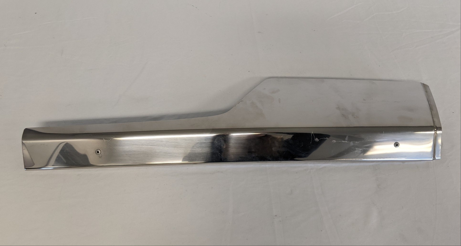 Used Western Star 47X / 49X RH Outer Hood Bezel w/ Rivets - P/N A17-21894-001