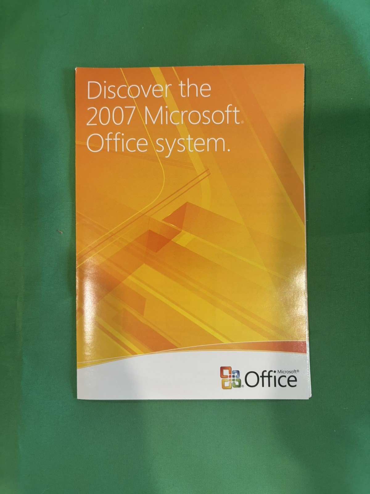 Microsoft Office Home and Student 2007 Software Disc In Original Case Used