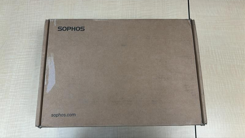 Sophos XGS 128 (Gen2) Network Security Appliance 1YR (XX128Z12ZZPCUS) - Open Box