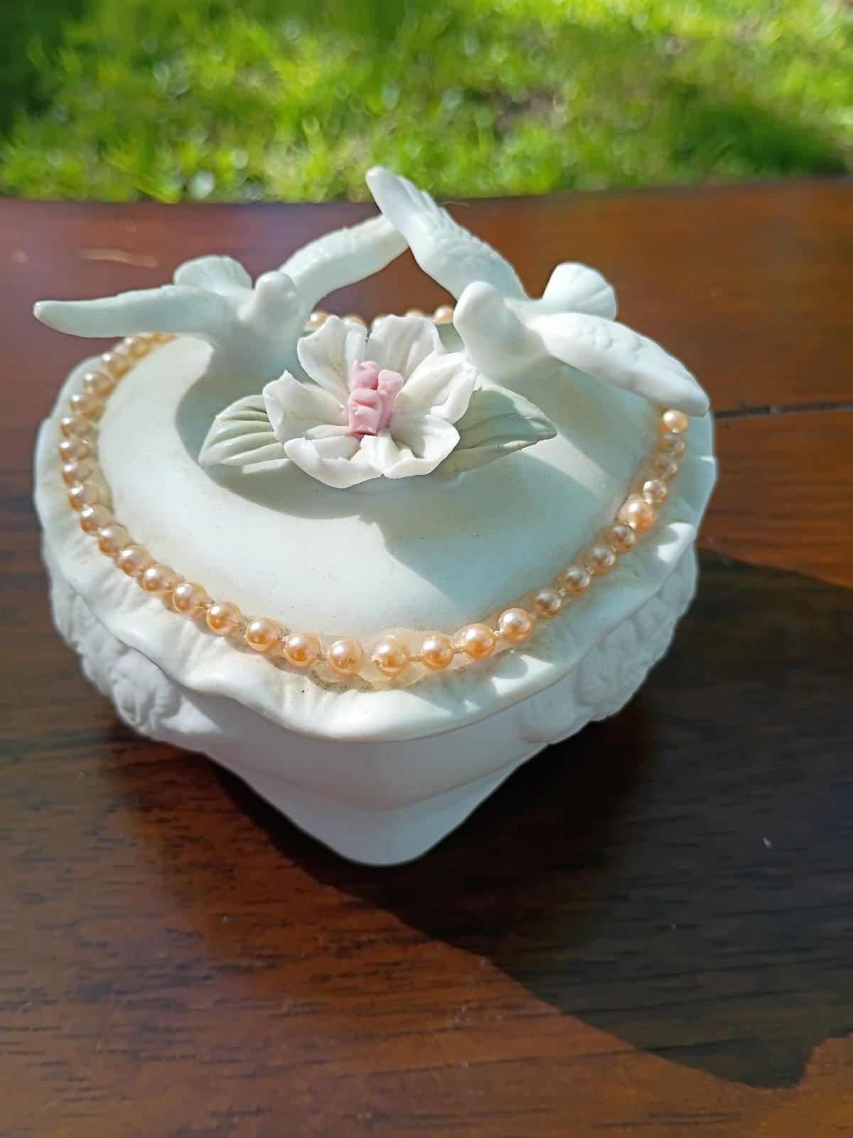 Pearl Trimmed Trinket Box With Doves And Flower
