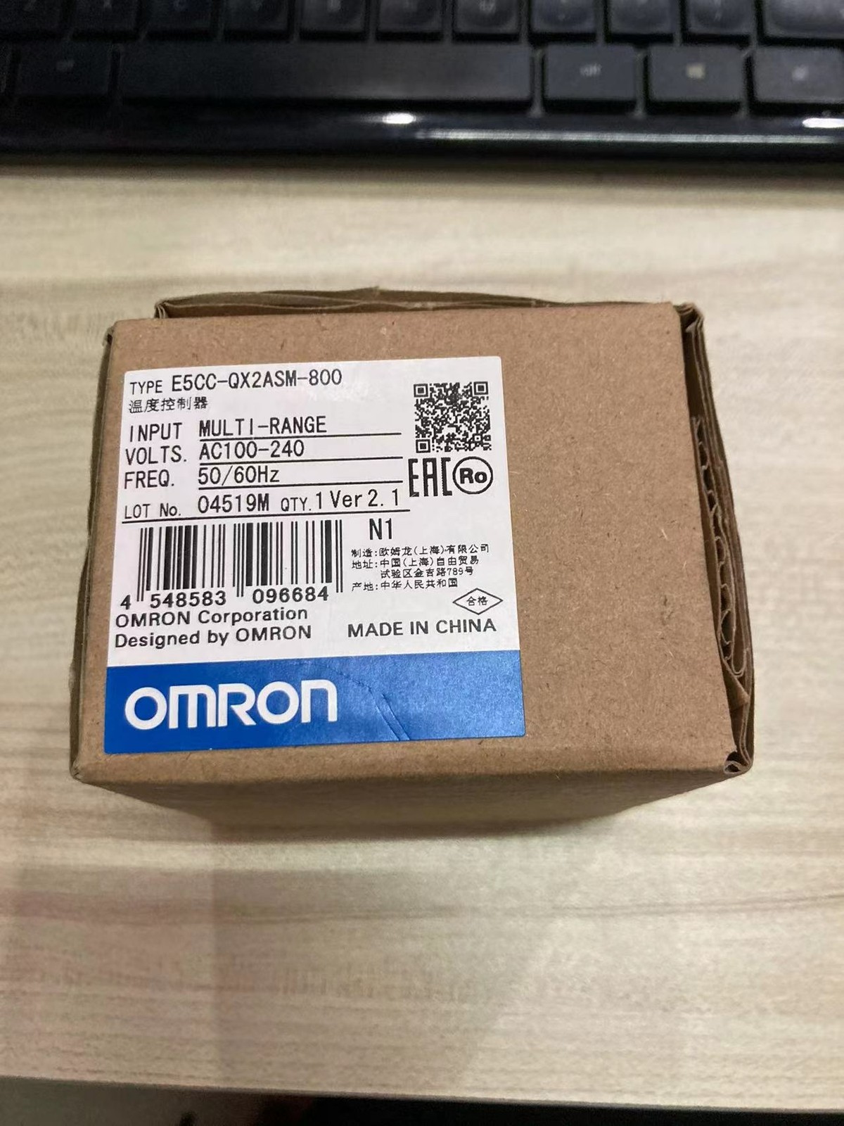 1 pc. New E5CC-QX2ASM-800 Temperature Controller