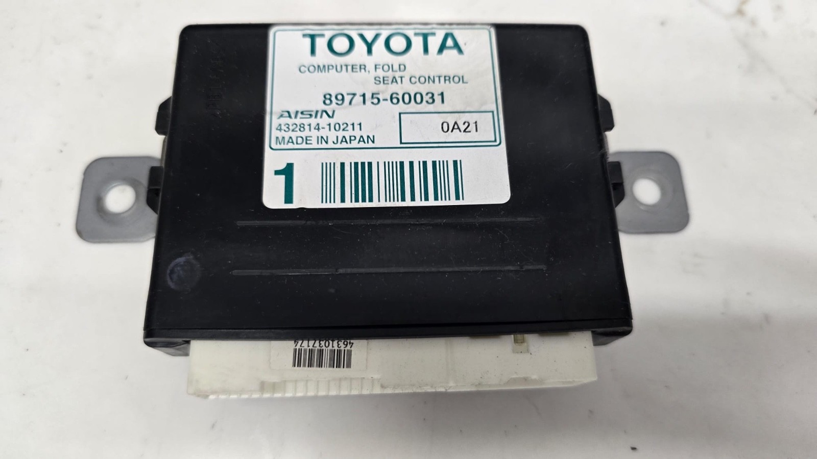 TOYOTA Genuine Computer Fold Seat Control URJ50 GX460 89715-60031