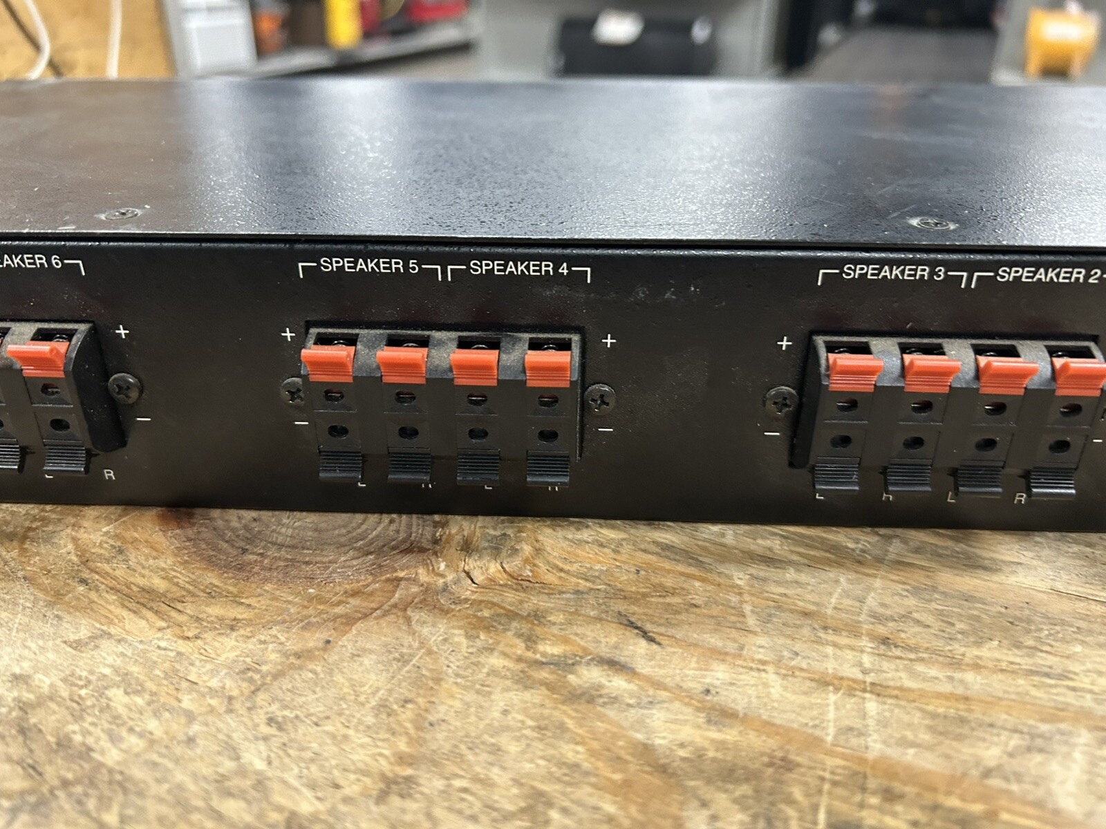 TIVOLI DESIGN SBX6 FOUR CHANNEL SPEAKER SELECTOR