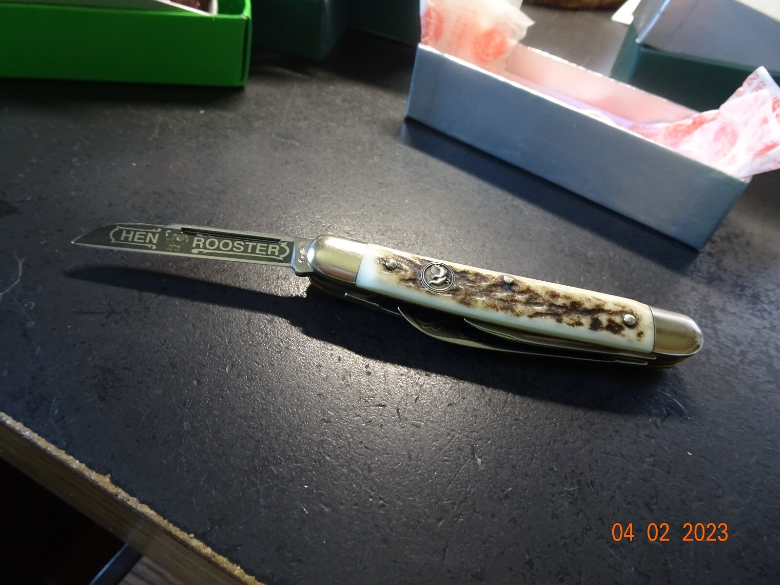 H & R 3 3/4" CL GOLD LEAF CONGRESS 4 BLADES HRF-214DSGL 1095 BLADES 5* STAG 1999