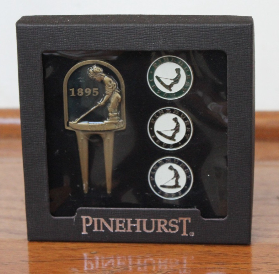 Vintage Pinehurst 1895 Divot & 3 Ball Markers GIFT SET - NEW