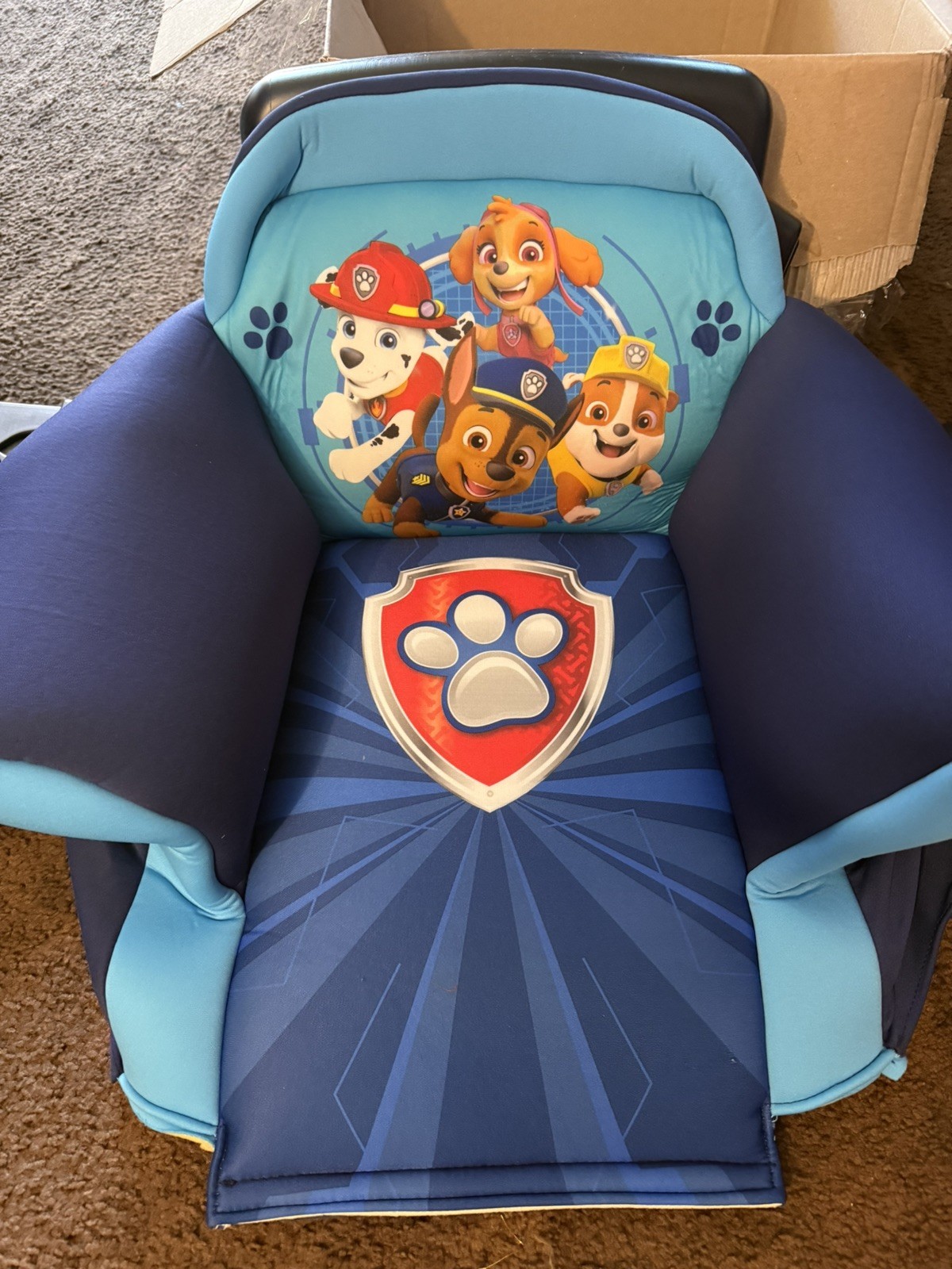Delta Children Nick Jr. PAW Patrol Kids Upholstered Chair with Sculpted Plastic