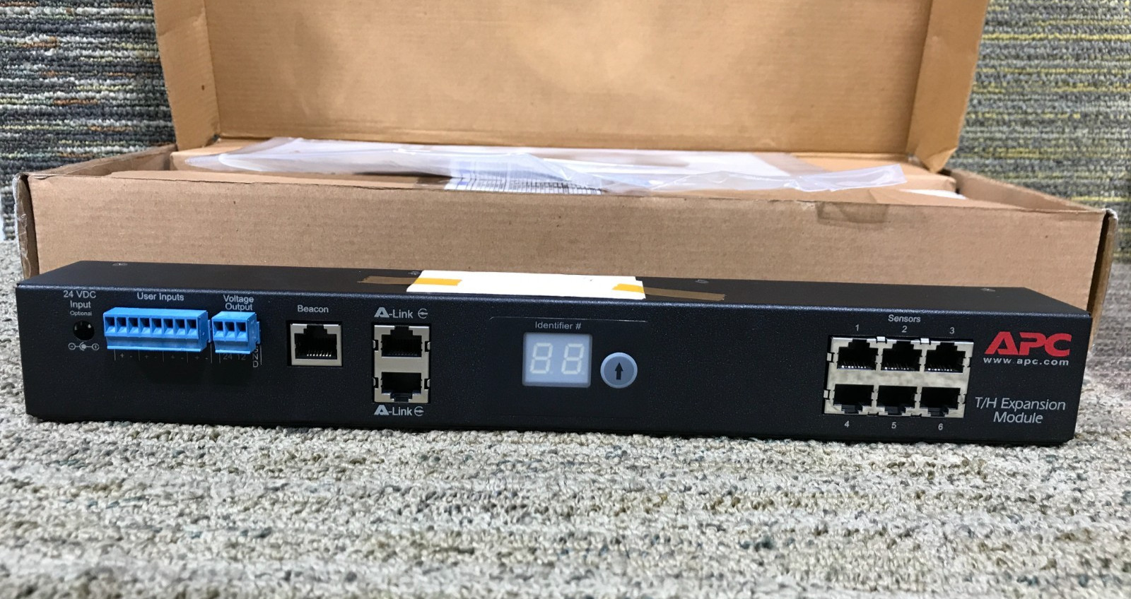 APC AP9341 Temperature/Humidity Expansion Module | NEW-OPEN BOX
