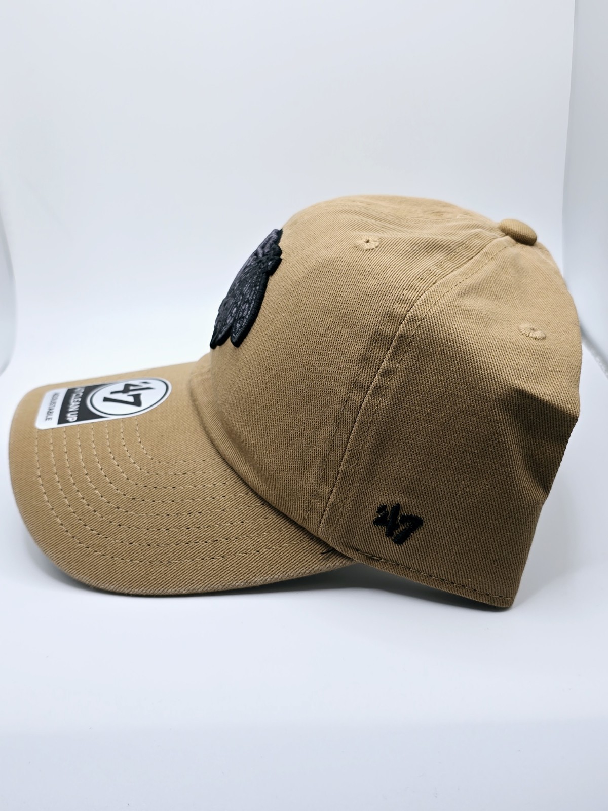 Chicago Blackhawks '47 Brand Tan Camel Clean Up Adjustable Strapback Hat Cap