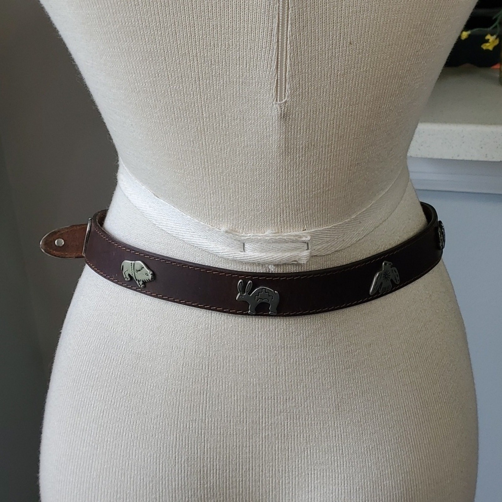 Sunbelt, genuine leather. Medium belt. Southwestern Sty. Silver animals.