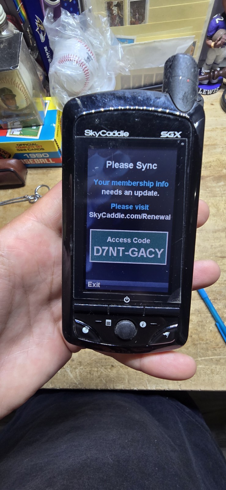 black SkyCaddie SGX handheld golf GPS rangefinder