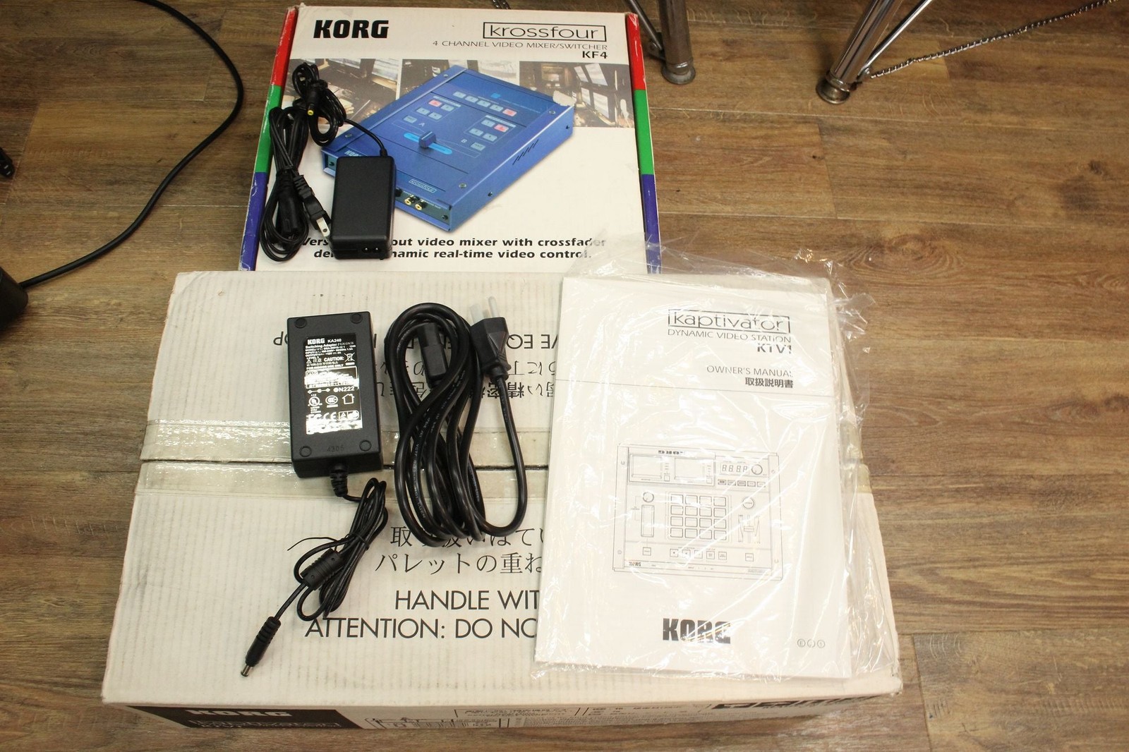 KORG KTV1 Kaptivator + Krossfour SET [000363]
