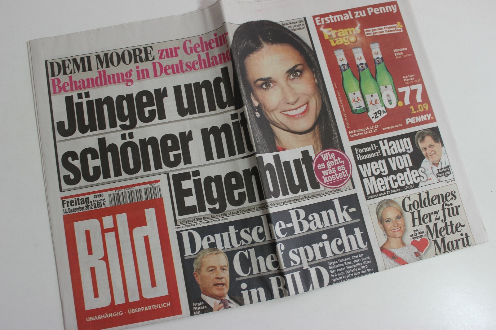 BILDzeitung 14/12/2012 December 14/12/2012 Special Occasion Gift
