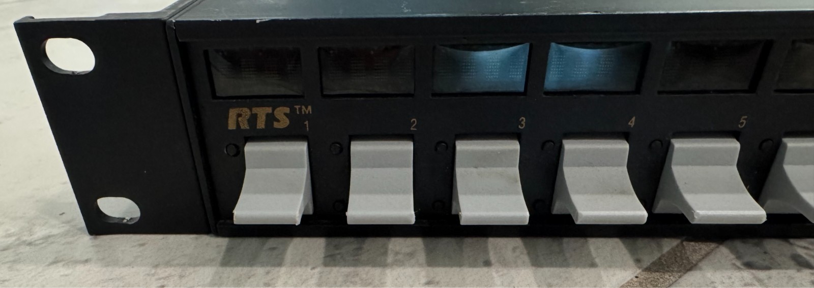 TELEX KP12 LK 4 BLK Telex 12 Position Key panel Intercom System Rack mountable
