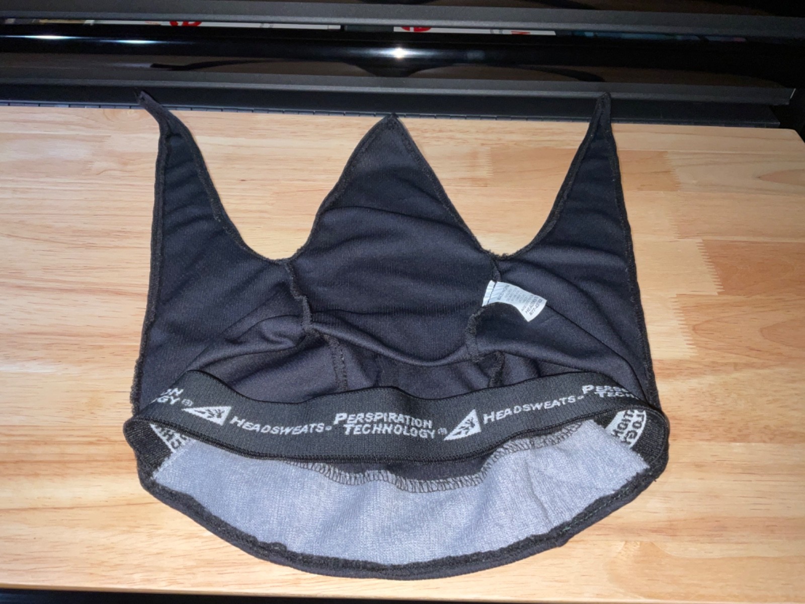 HEADSWEATS COOLMAX PERSPIRATION TECHNOLOGY “DO-RAG” STYLE CYCLING / RUNNING CAP