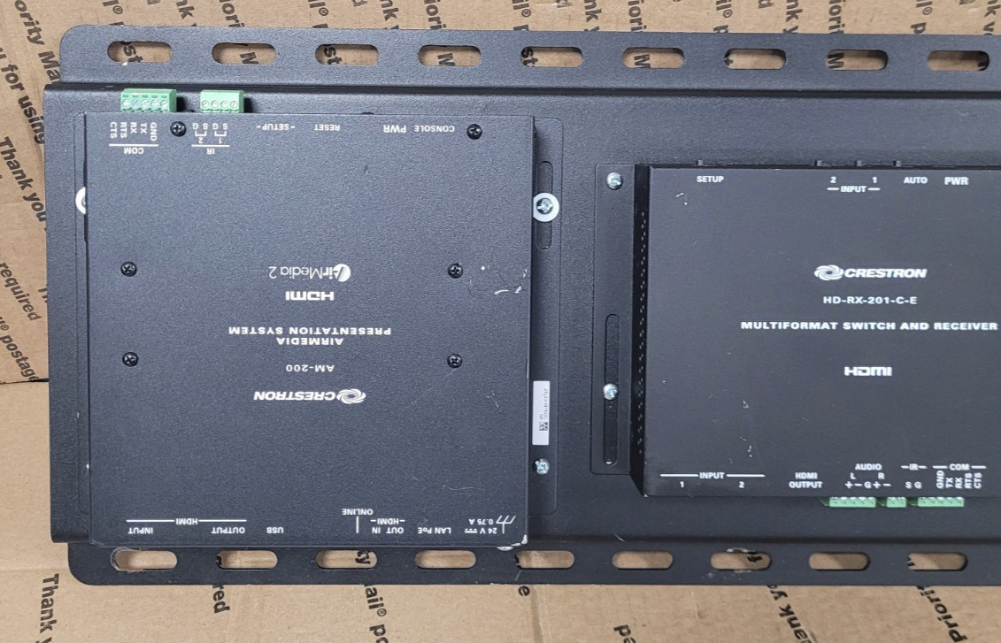 CRESTRON AM 200 AIR MEDIA PRESENTATION SYSTEM & HD-RX-201-C-E W/PANEL