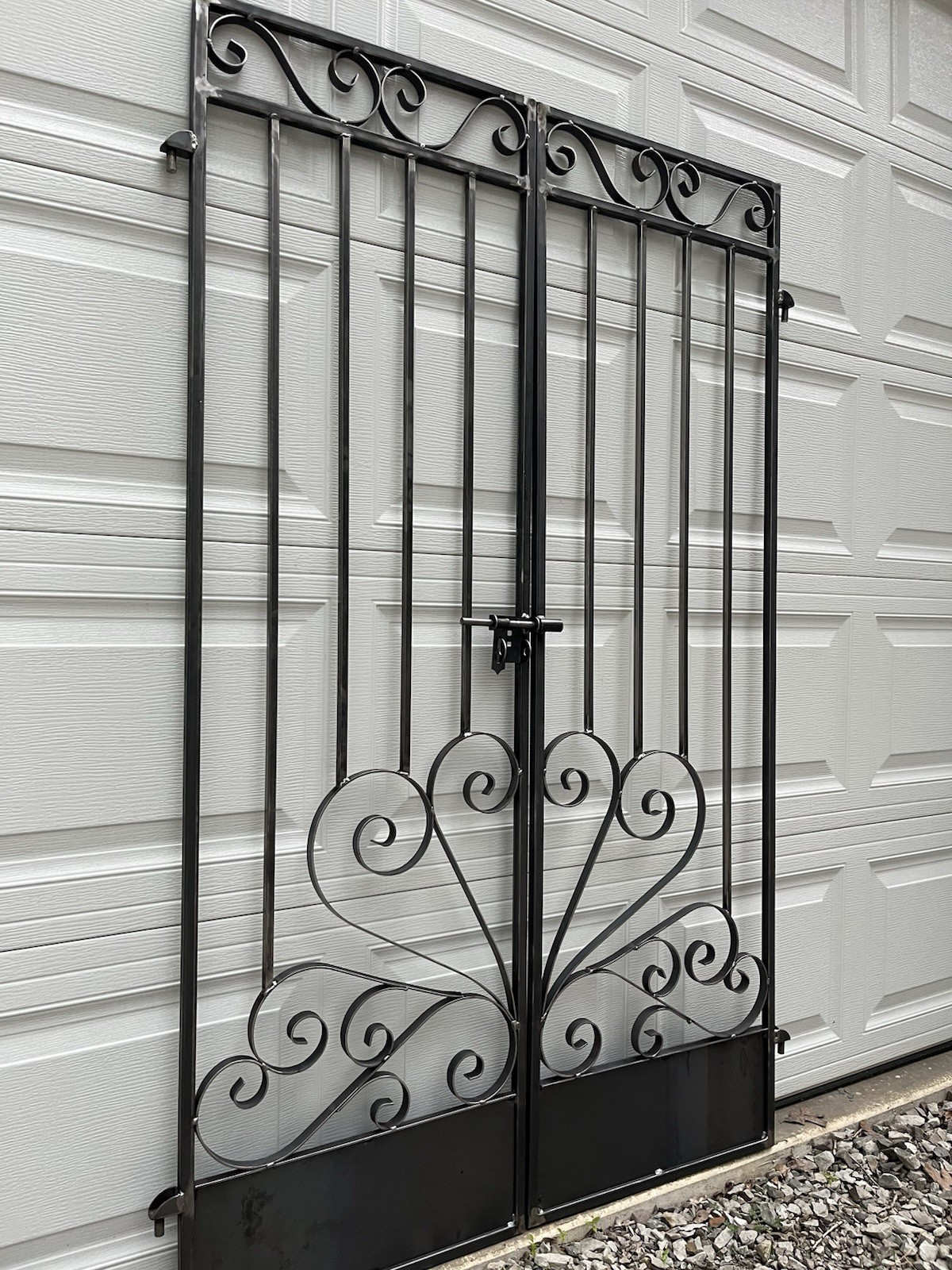 Decorative Metal Scroll Garden Gate