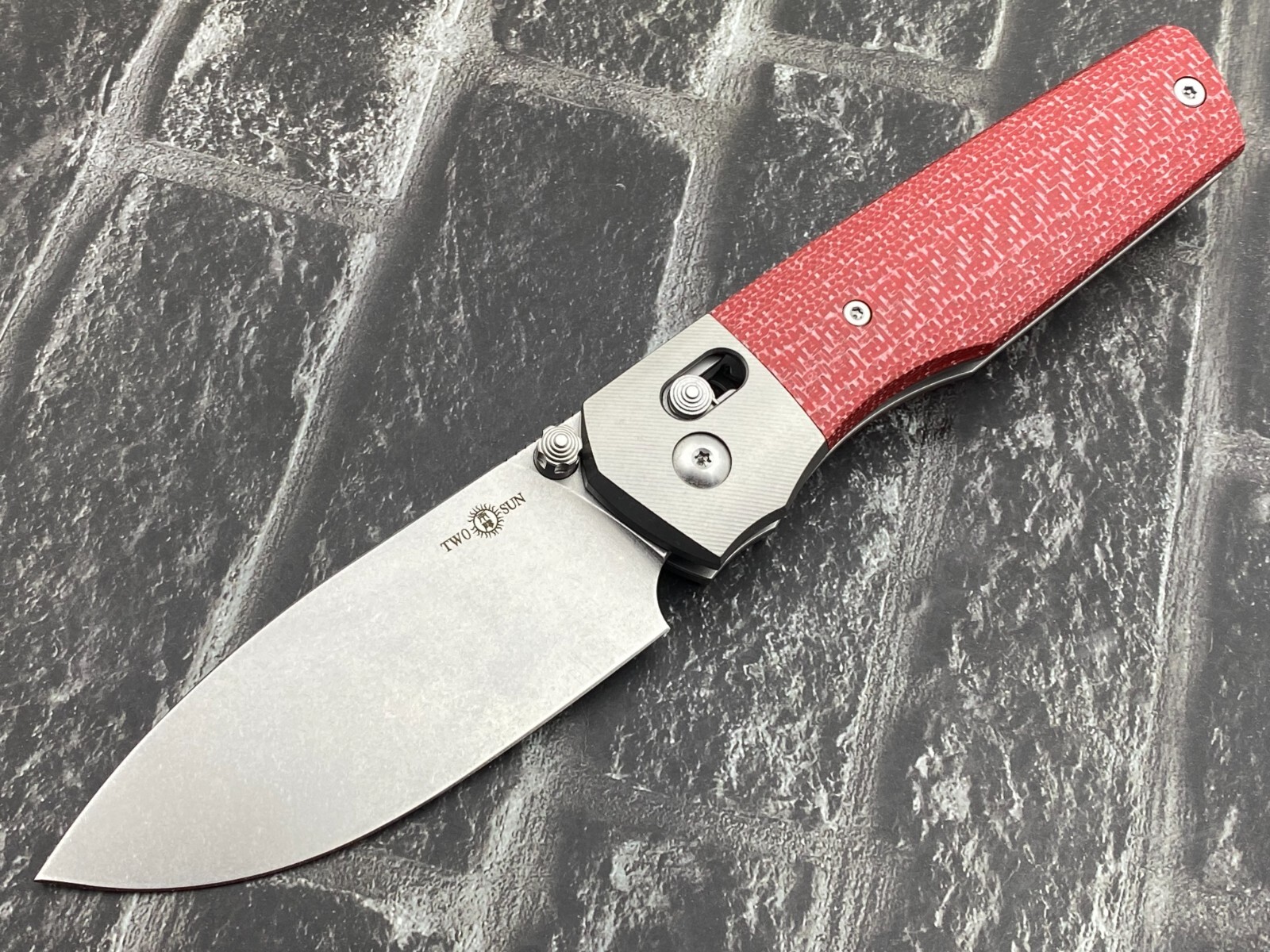 TwoSun TS433-M390-Red Folding Knife Titanium/CF Handle Axis Lock Pocket Knife