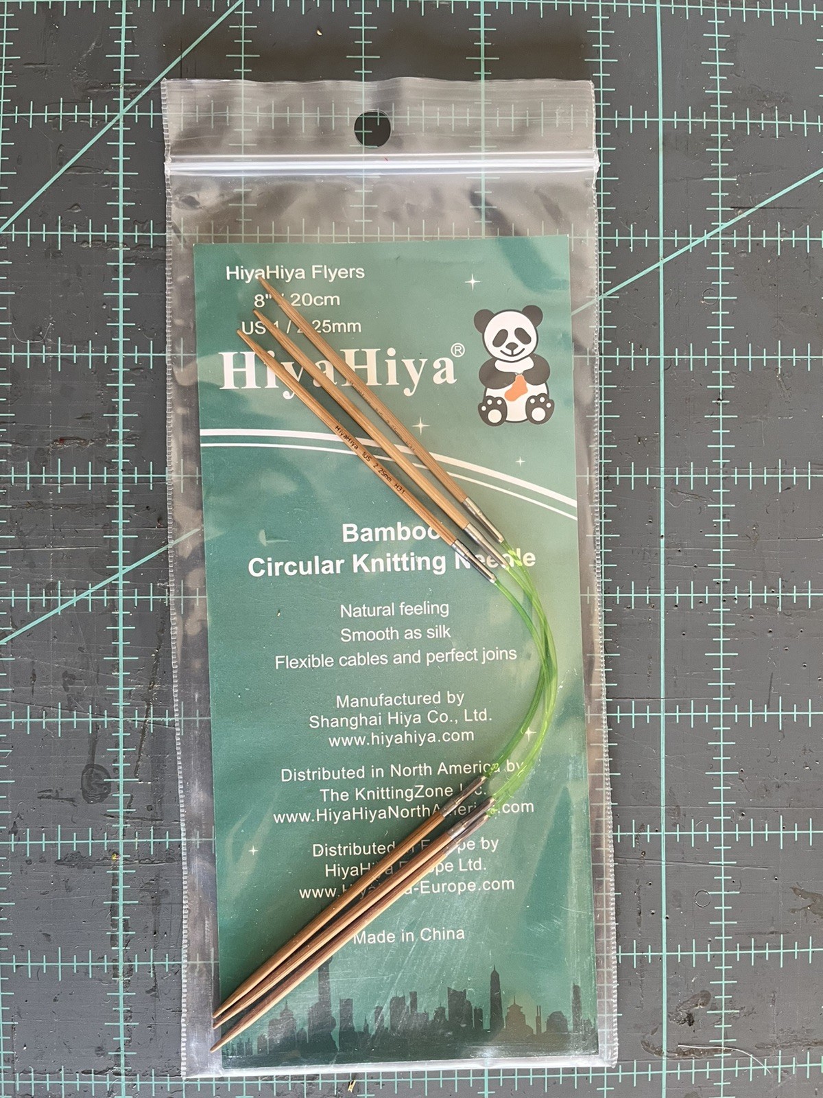 HiyaHiya 8" Bamboo Flyers Circular Knitting Needles US 1 /2.25 mm