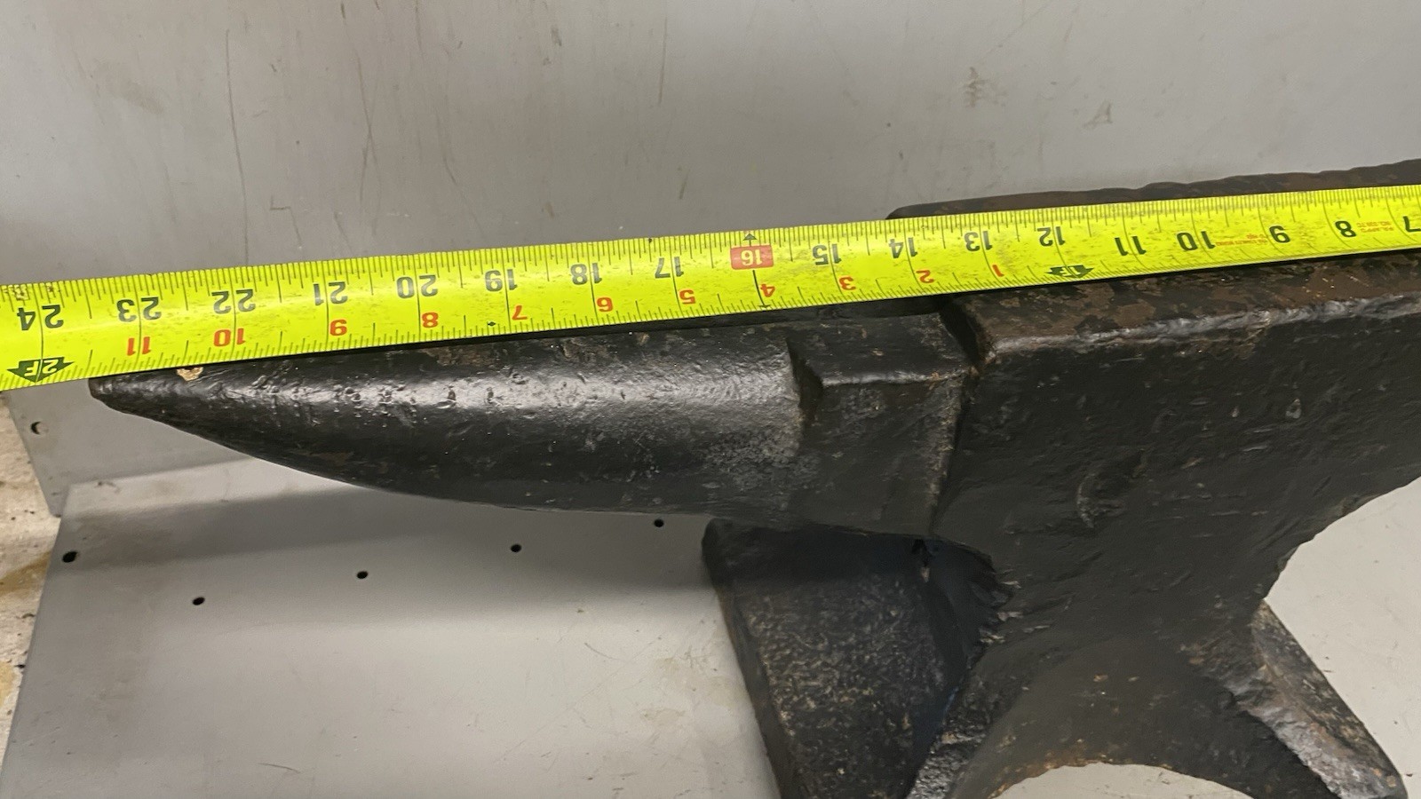 Vintage ACME Blacksmith Anvil 98 Lbs