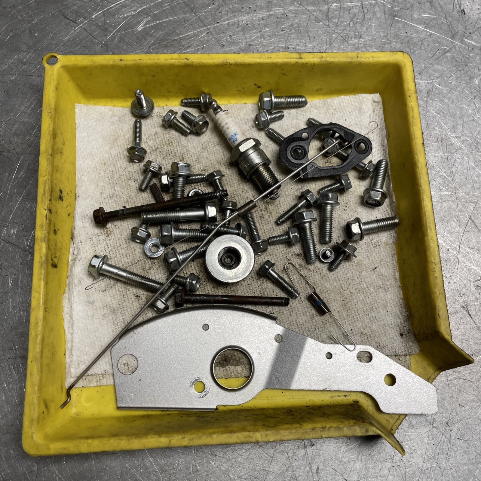 OEM GOOD USED HONDA GCV170 MISC. HARDWARE FROM TEARDOWN