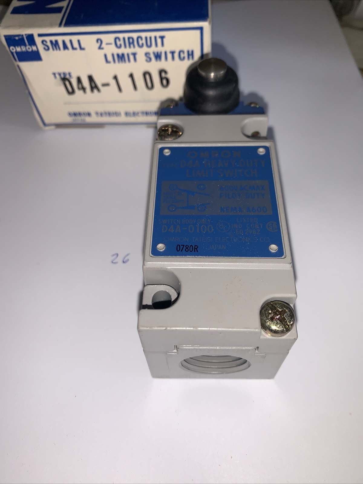 Omron D4A-1106 2-Circuit Limit Switch, D4A Heavy Duty  Brand New In Box