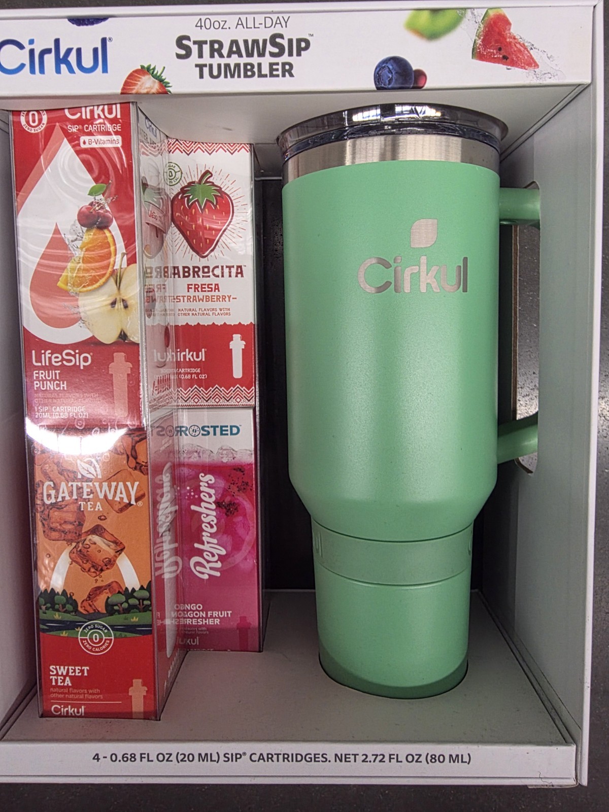 2x Cirkul 40 Oz Tumbler Starter Kits 2x Tumblers 8x Flavor Cartridges