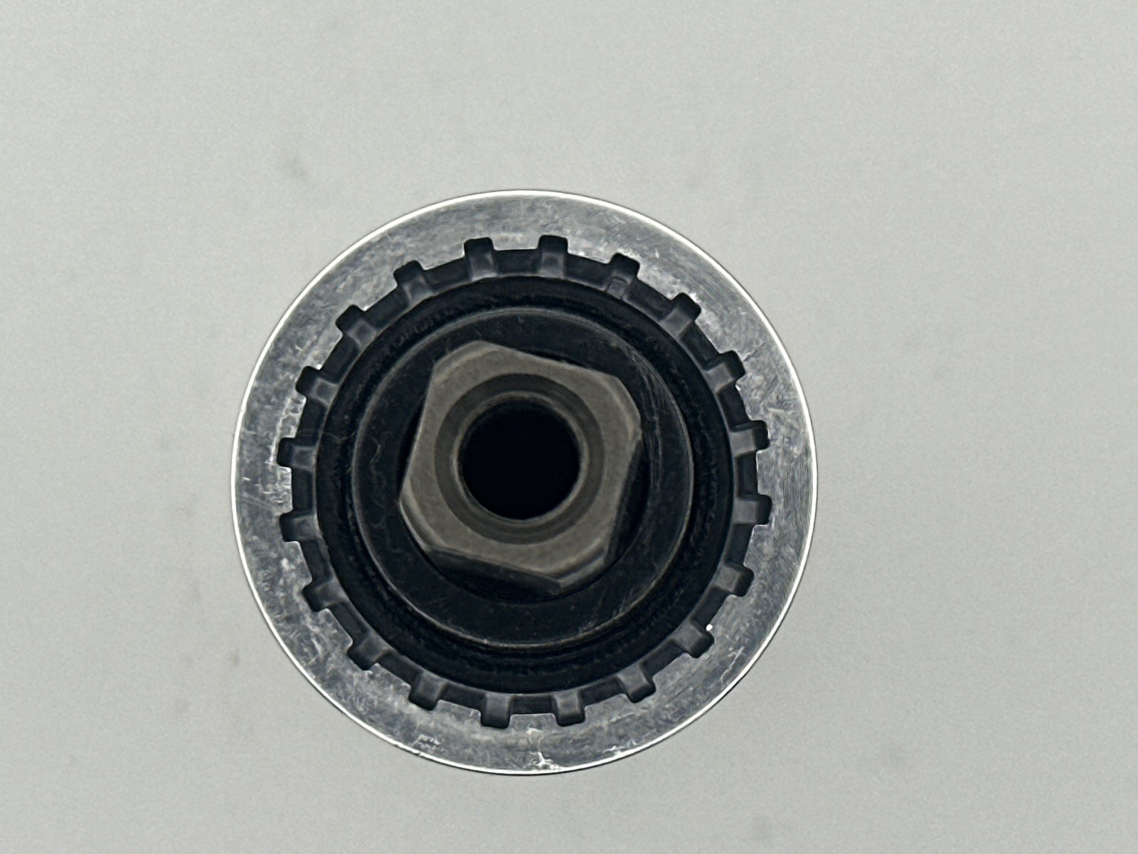 Shimano EBBUN300B18X Bottom Bracket - Silver