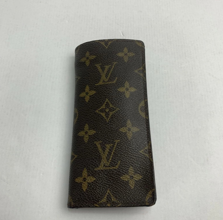Louis Vuitton Monogram Glasses Case M62962 Etui Lunettes Simple Authentic