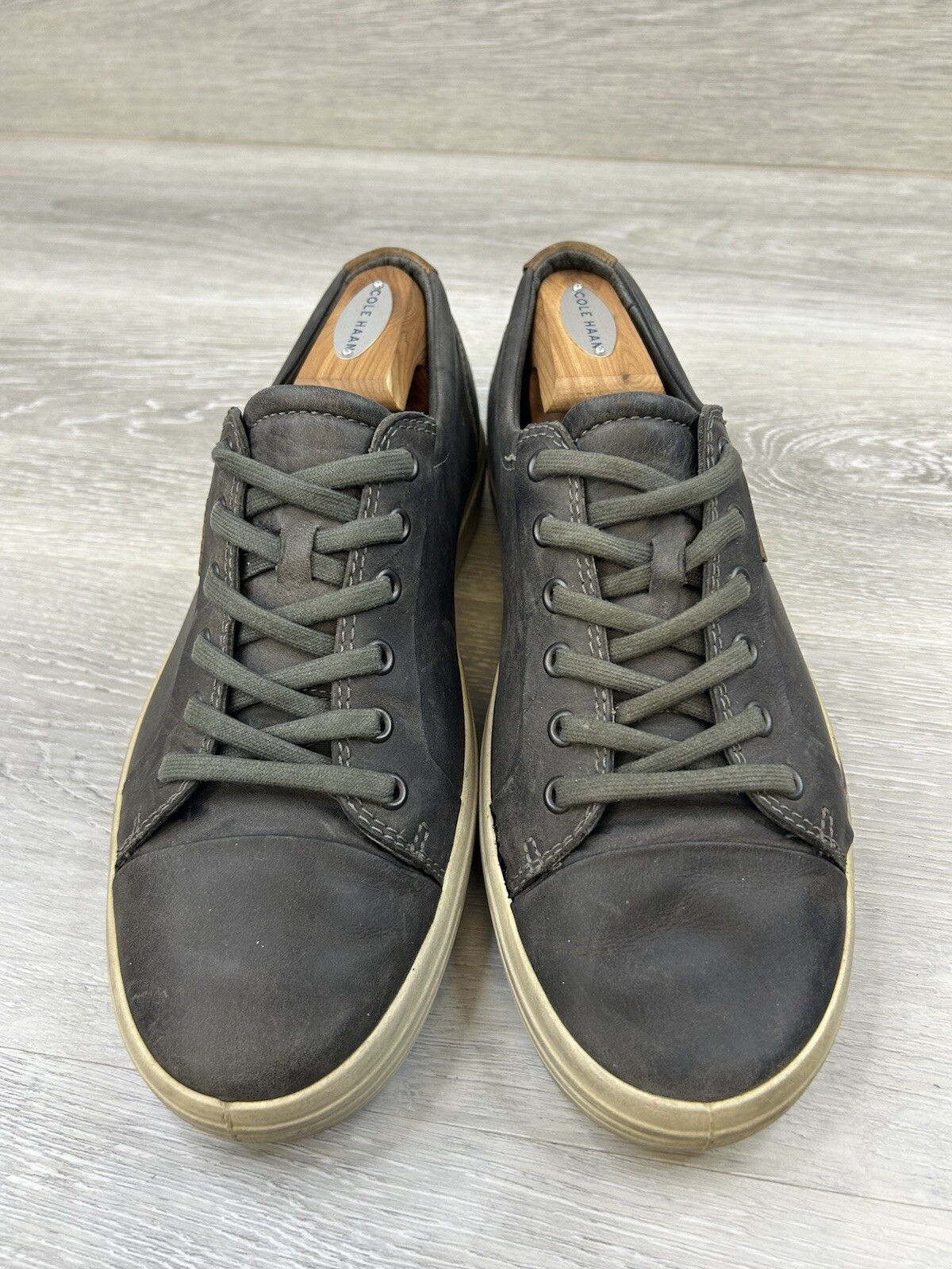 Ecco Soft 7 Men's Sneakers Gray Leather 8 Lace Up Casual Comfort Shoes
