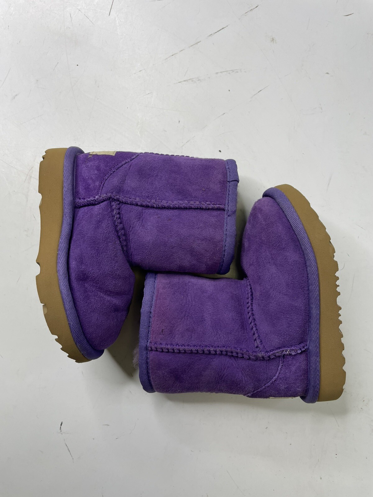 UGG Australia Toddlers Classic Boots Style 1017703T Size 6 PURPLE