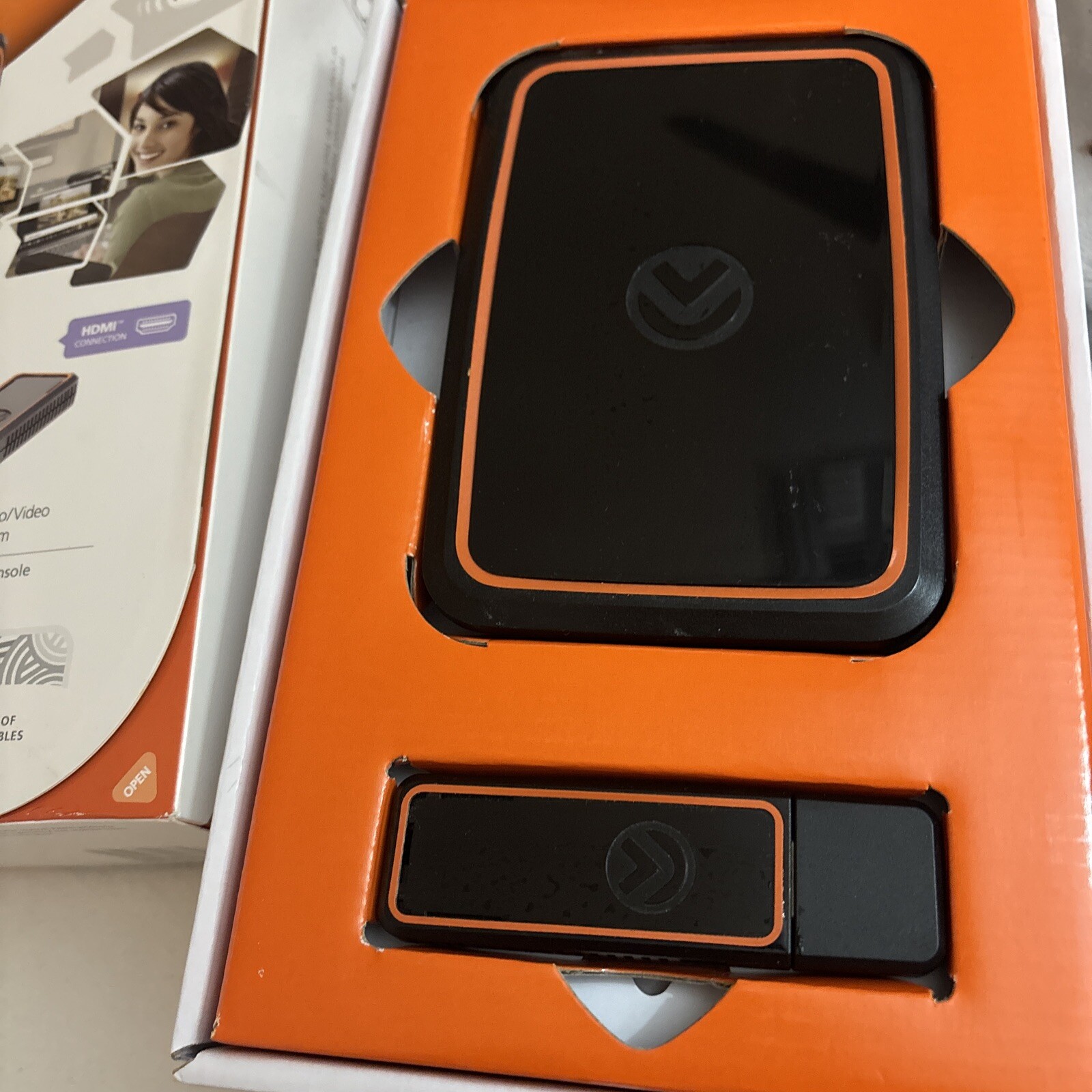 Atlona Linkcast Wireless HD Audio/Video System Open Box All Included