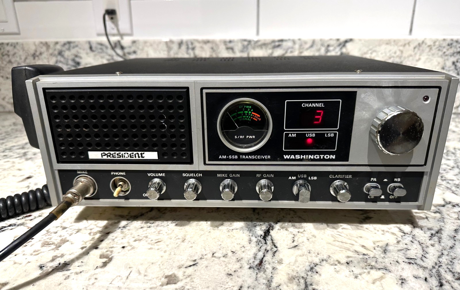 PRESIDENT WASHINGTON Vintage AM/ SSB Transceiver Base CB Radio w/Mic. MODDED