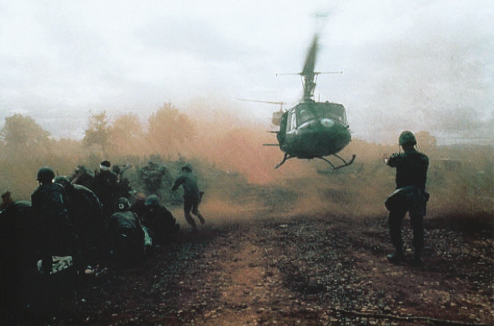 Vietnam  War  Photos --  US Soldiers  LZ - Landing Zone