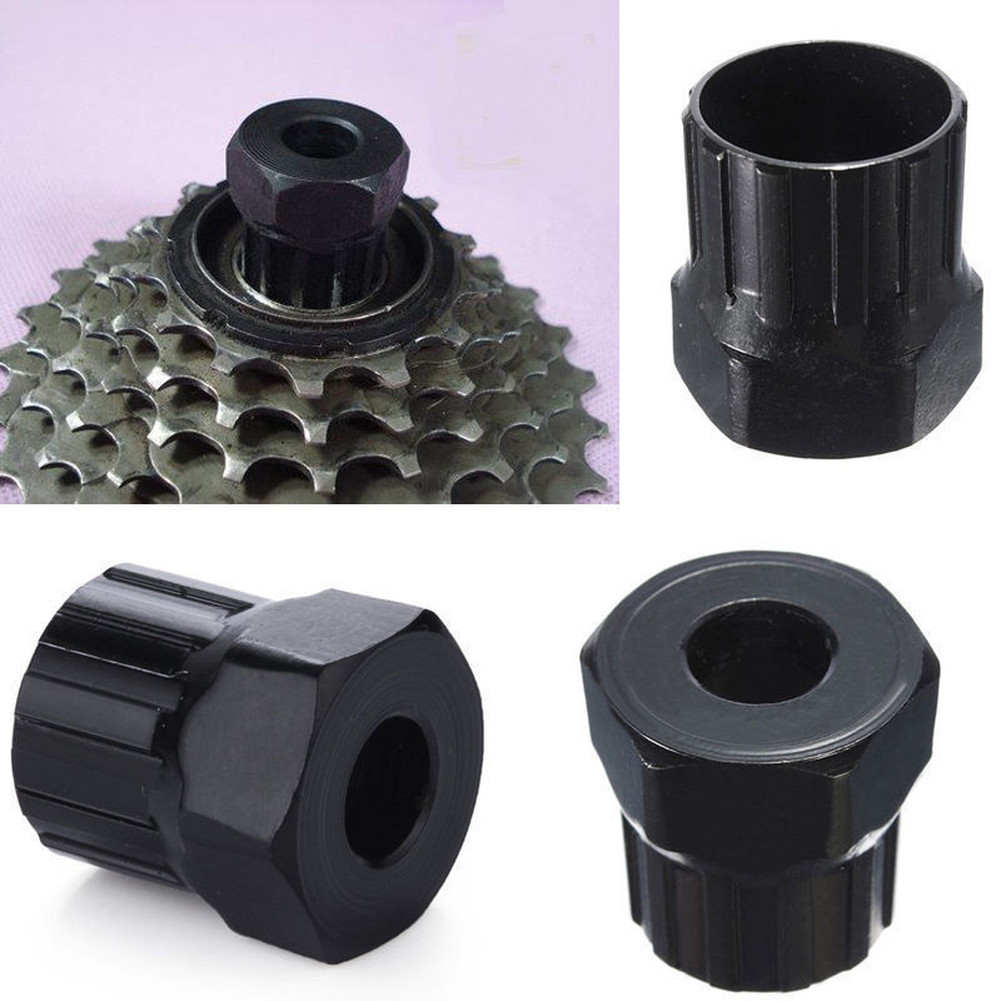 Compact Flywheel Tool for Mountain Bike Cassette Maintenance and Repair Tasks