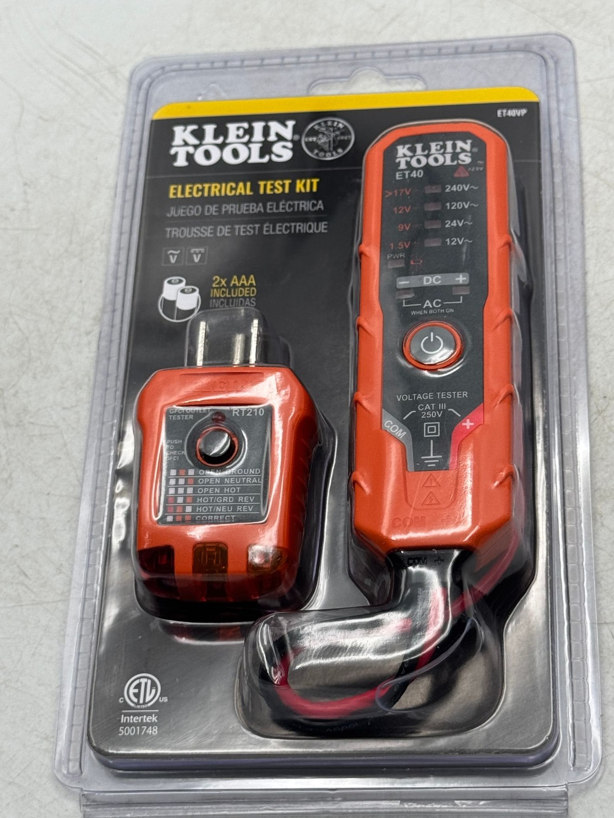 Klein Tools Electrical Test Kit ET40VP Voltage Tester RT210 GFCI Outlet Tester