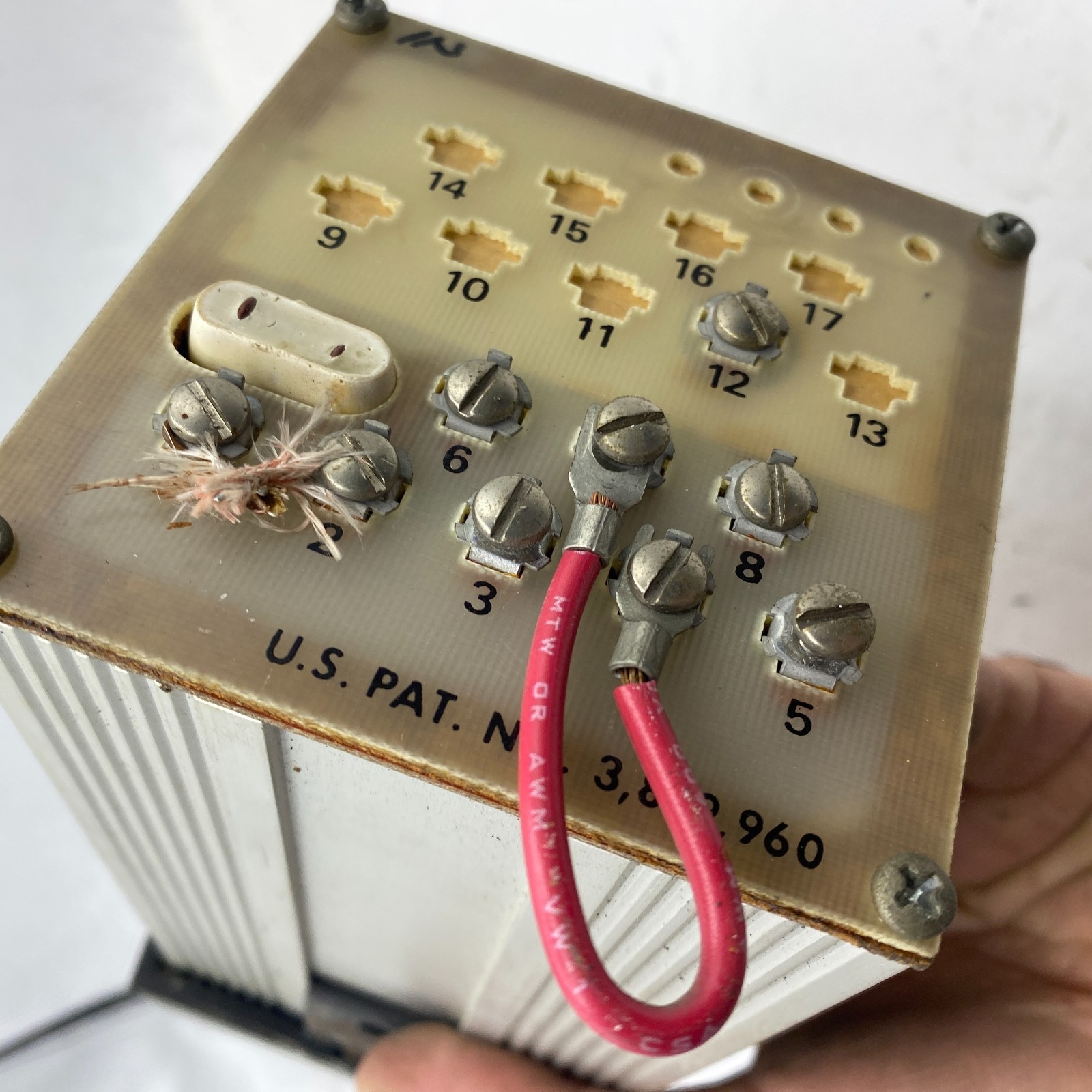 LOVE CONTROLS MODEL 49 TEMPERATURE CONTROLLER, ROPORTIONING CONTROLS