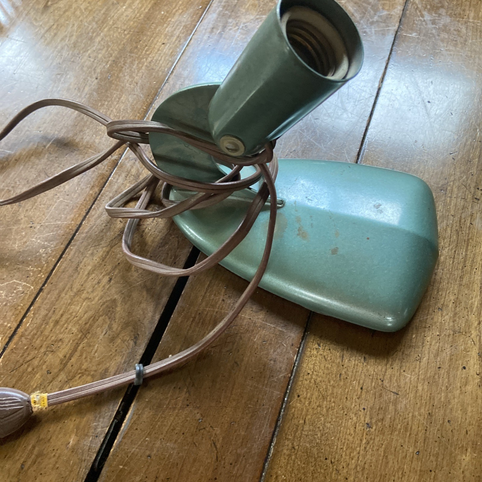 Vintage Industrial Articulating Table Lamp Green Works
