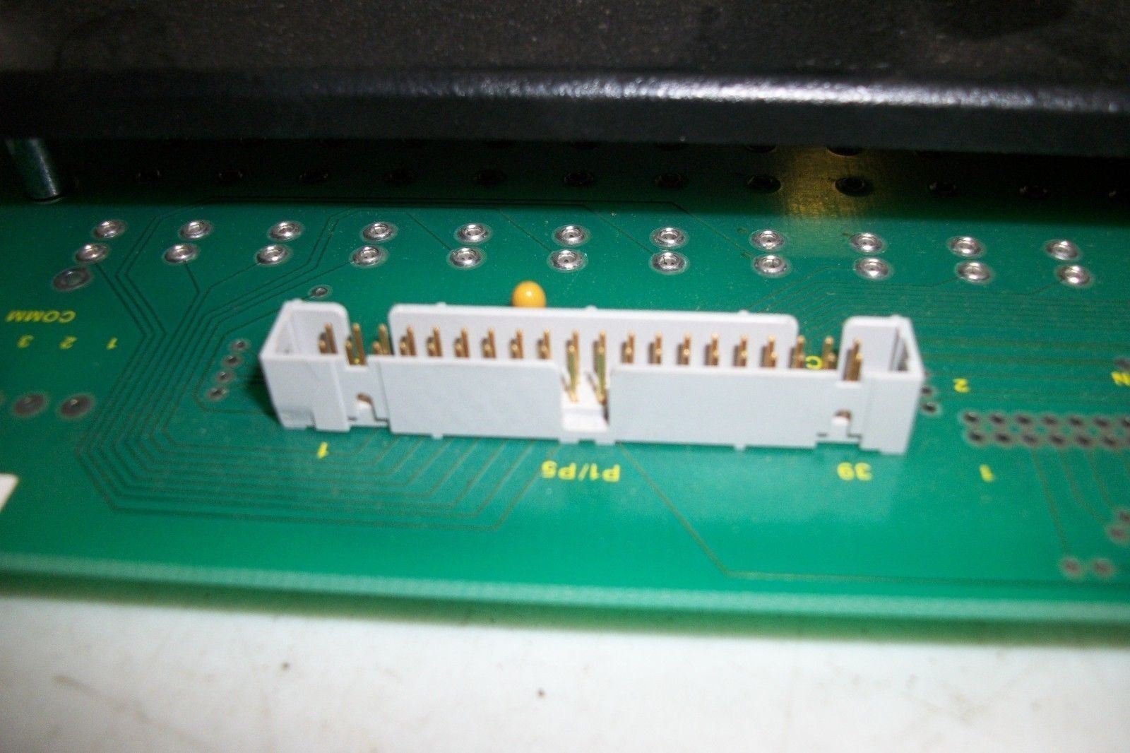 1 Advanced Micro Controls Rb-1 Relay Board