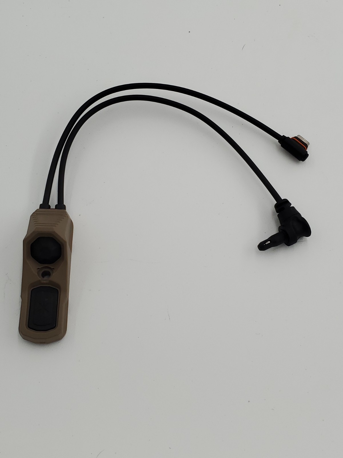 Unity Axon Link USB-C / CRN Laser 7" FDE
