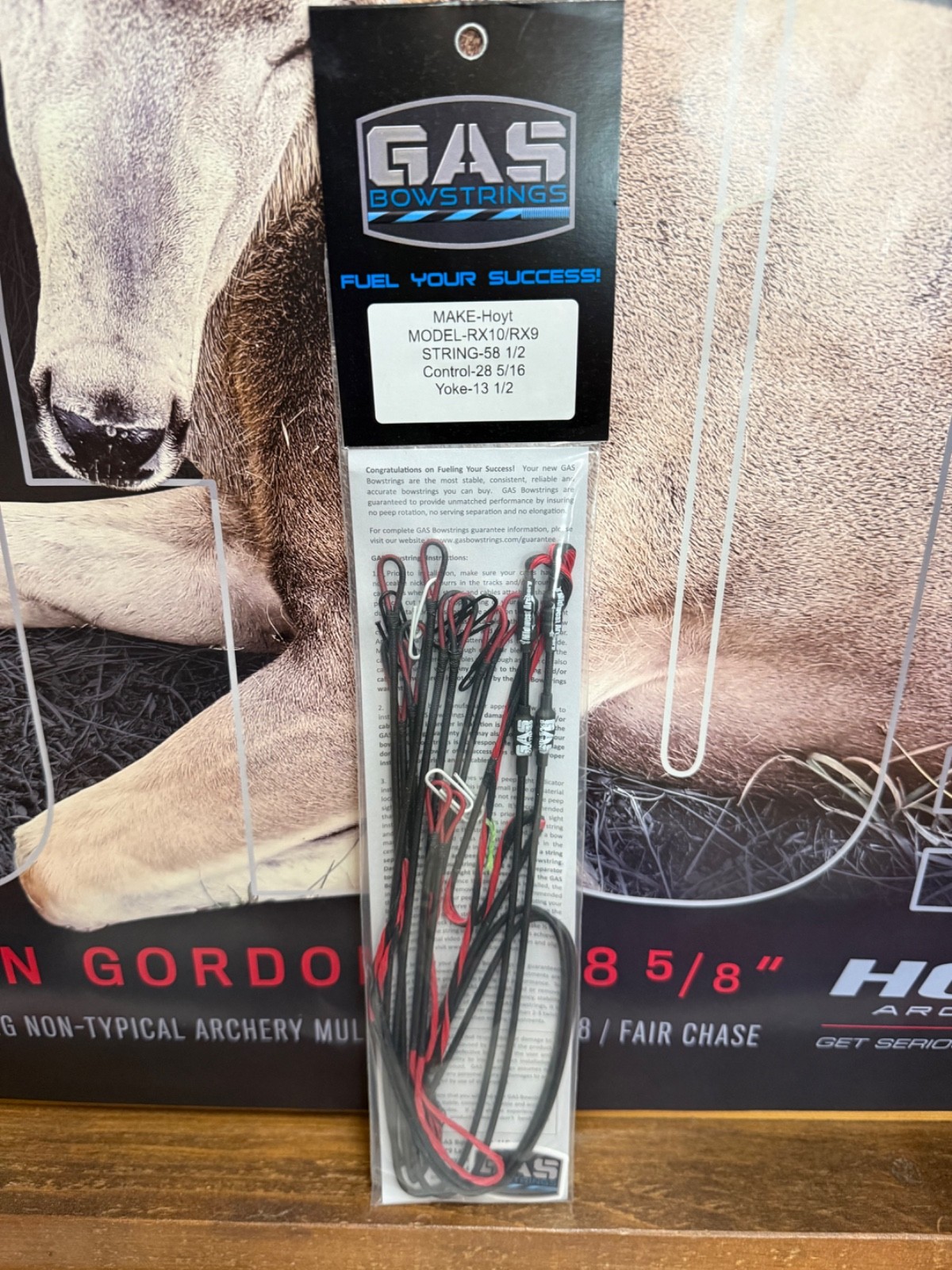 Gas Bowstrings Hoyt RX10 RX9 Red and Black Strings Black Speed Nocks RX-10
