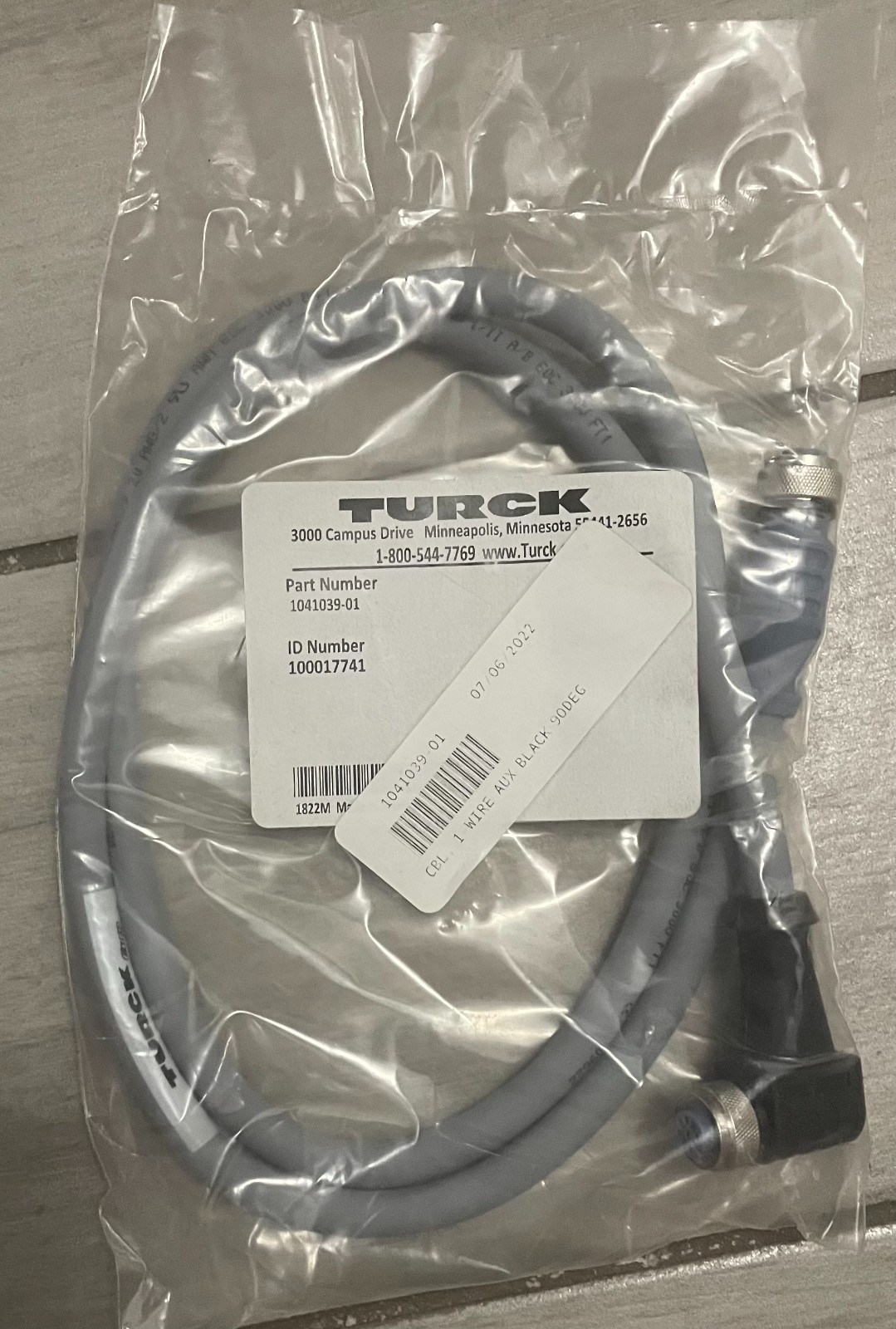 TOPCON 1041039-01 90-degree Topcon Mastless Dozer V15 AUX Cable
