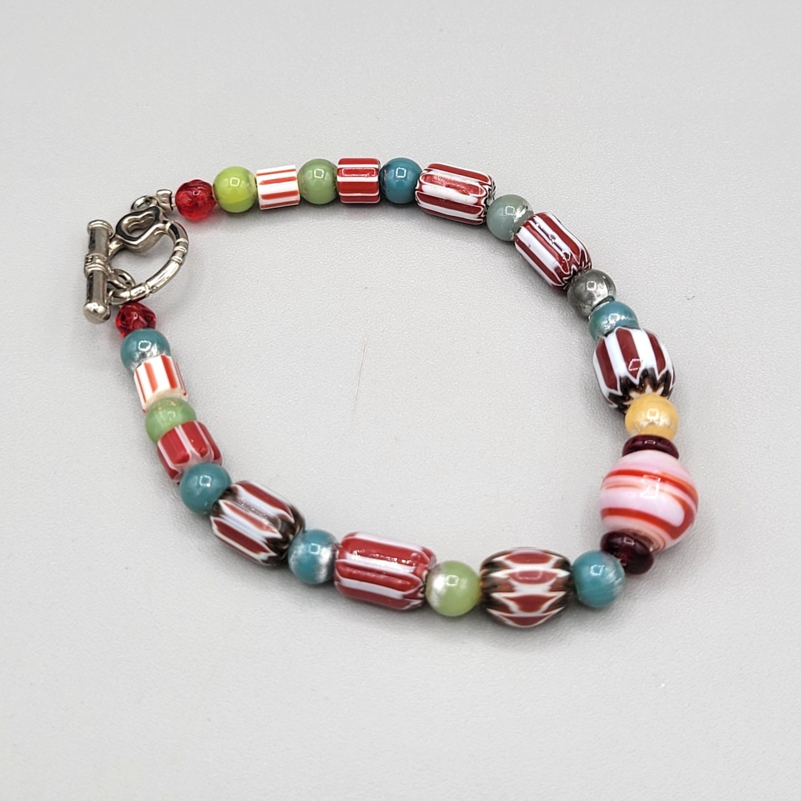Chevron Glass Beaded Bracelet Hand Crafted Multicolor Toggle Close